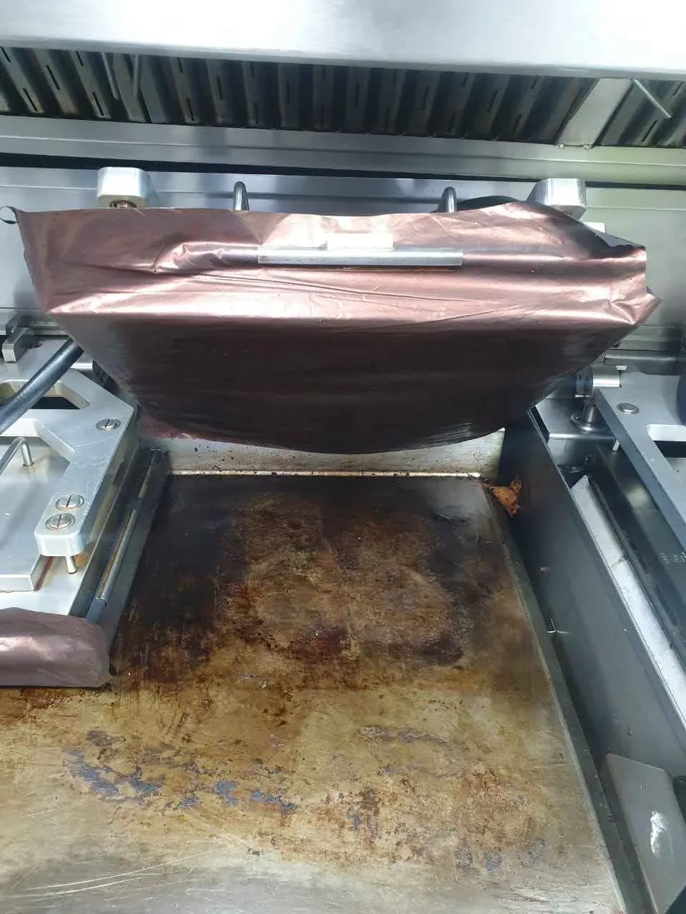 PTFE grill mat used on BBQ grill cooking application